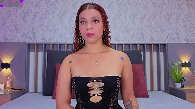 Snapshot of Miranda_Blair chatting on 09.29.25 Miranda Blair online show from 09.29.25