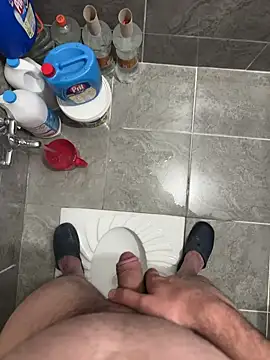 Snapshot of LAZ3R1 chatting on 10.11.25 LAZ3R1 online show from 10.11.25