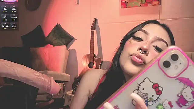 ashlynnlowe  online show from 09.20.25