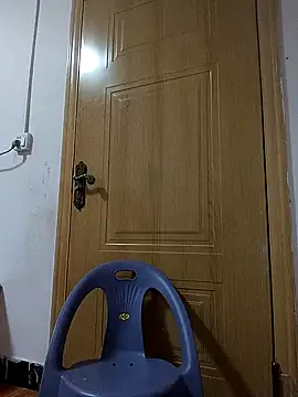 Snapshot of luy-xinh02 chatting on 11.08.25 luy-xinh02 online show from 11.08.25