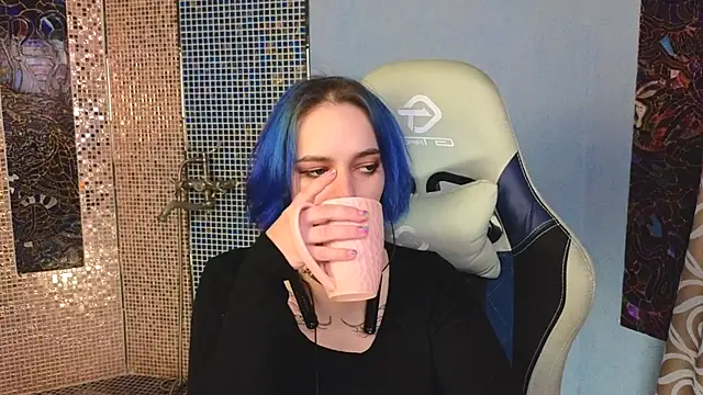 Eniferi online show from 10.28.25