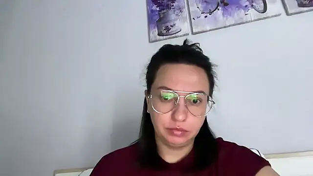 Karllina online show from 08.06.26