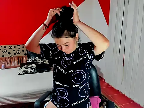 Soffy Skye online show from 11.07.25