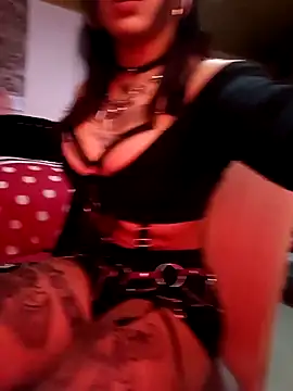 Snapshot of Mishchelle_Zakii chatting on 02.02.26 Mishchelle Zakii online show from 02.02.26