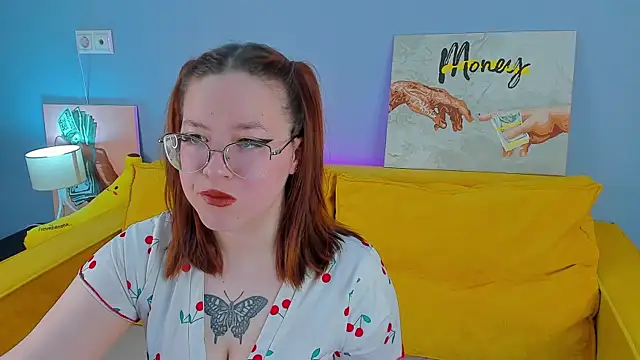 Snapshot of Krysadapp chatting on 10.08.25 Krysadapp online show from 10.08.25