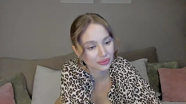 Stefa Evans online show from 09.19.25