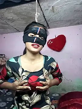 Snapshot of Hotcp6 chatting on 12.17.25 Hotcp6 online show from 12.17.25