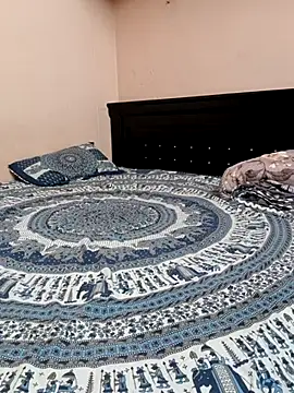 Snapshot of preethi-lovely chatting on 10.22.25 preethi-lovely online show from 10.22.25