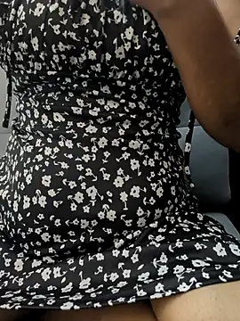 Snapshot of preethi-lovely chatting on 11.27.25 preethi-lovely online show from 11.27.25