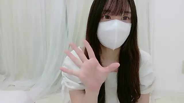  Mia land  online show from 09.26.25