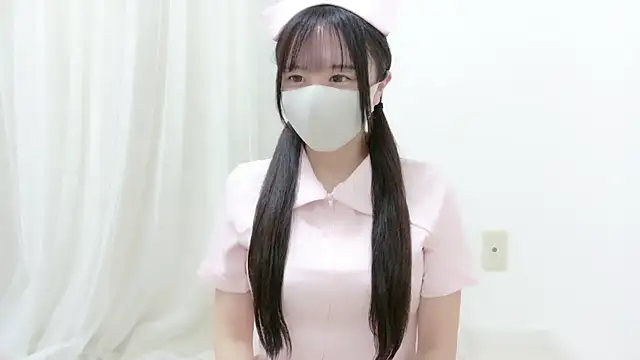  Mia land  online show from 10.31.25