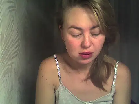 MartaLuna  online show from 10.17.25