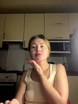 MartaLuna  online show from 01.13.26