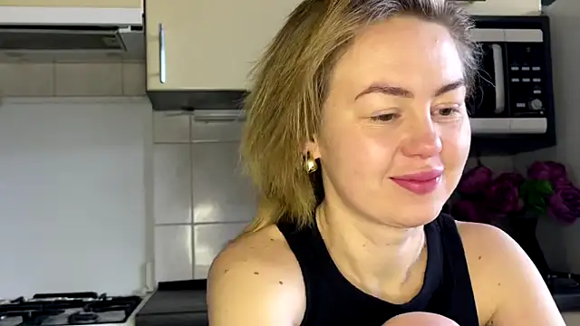 MartaLuna  online show from 03.06.26