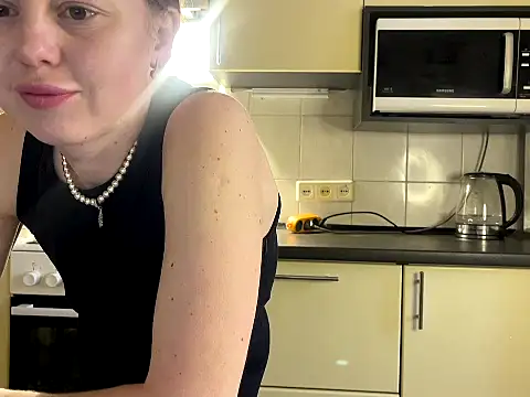 MartaLuna  online show from 04.03.26