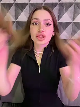 Snapshot of Elizabeth_Tay chatting on 02.28.26 Elizabeth Tay online show from 02.28.26