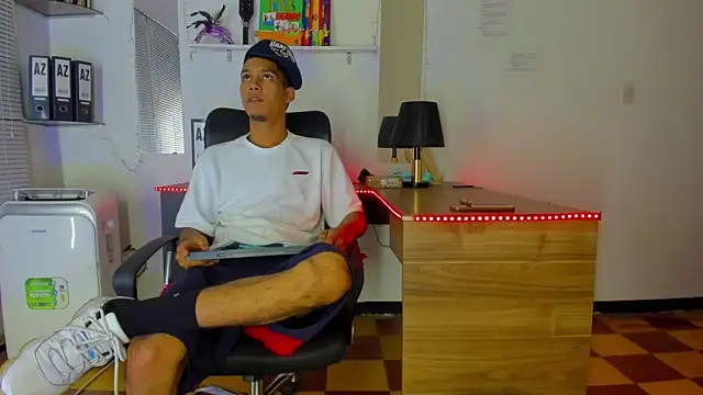 xxKamadevaxx online show from 11.07.25