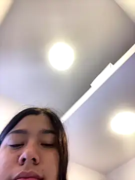 April Becker online show from 10.10.25