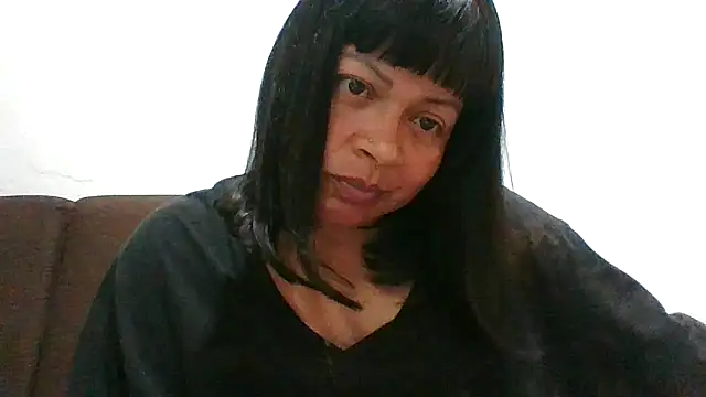 Snapshot of adri89-g chatting on 02.13.26 adri89-g online show from 02.13.26