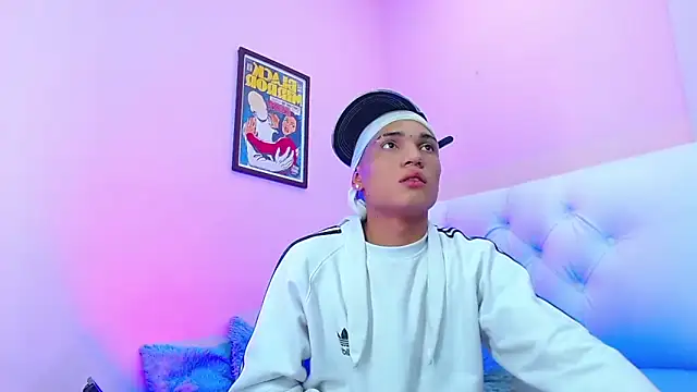 Snapshot of EL_VENEZOLANO_22CM chatting on 11.08.25 EL VENEZOLANO 22CM online show from 11.08.25