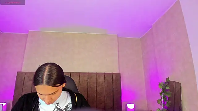 Almaazz online show from 09.14.25