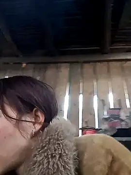 Snapshot of bonnie-00 chatting on 02.04.26 bonnie-00 online show from 02.04.26