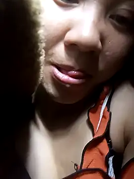 Snapshot of bonnie-00 chatting on 02.19.26 bonnie-00 online show from 02.19.26