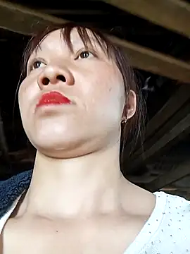 Snapshot of bonnie-00 chatting on 02.25.26 bonnie-00 online show from 02.25.26