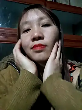 Snapshot of bonnie-00 chatting on 03.18.26 bonnie-00 online show from 03.18.26