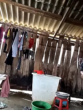 Snapshot of bonnie-00 chatting on 03.25.26 bonnie-00 online show from 03.25.26