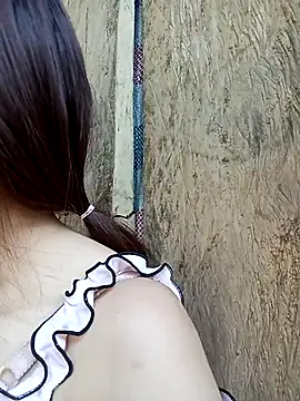 Snapshot of bonnie-00 chatting on 04.12.26 bonnie-00 online show from 04.12.26