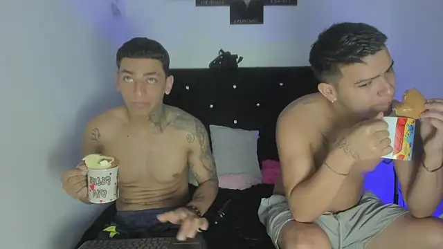 maykel and mike online show from 11.17.25