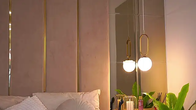 Snapshot of CamilaStarr chatting on 02.07.26 CamilaStarr online show from 02.07.26