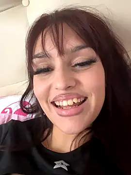 Snapshot of EllaBlowy chatting on 09.25.25 EllaBlowy online show from 09.25.25