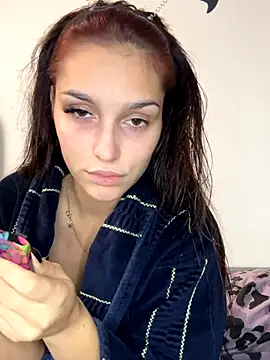 Snapshot of EllaBlowy chatting on 10.03.25 EllaBlowy online show from 10.03.25