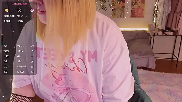 Snapshot of Aki_nohana chatting on 02.04.26 Aki nohana online show from 02.04.26