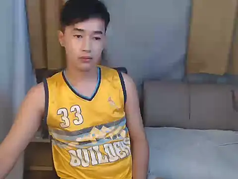 Snapshot of mr_chandy chatting on 10.11.25 mr chandy online show from 10.11.25