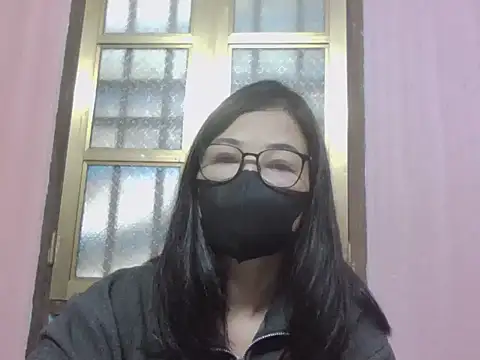 AmyChan086 online show from 12.19.25