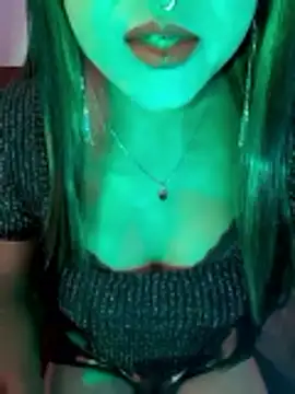 Snapshot of Cutie-Whiskey1 chatting on 03.03.26 Cutie-Whiskey1 online show from 03.03.26