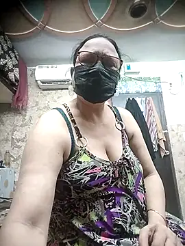 thehotlady online show from 10.04.25