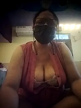 thehotlady online show from 04.20.26