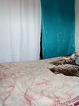 LaraCaliente online show from 03.19.26