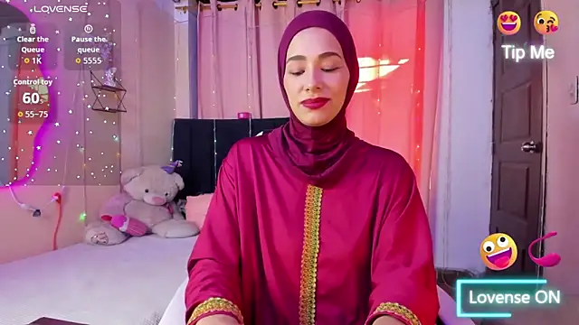 ShanaJamil online show from 02.04.26