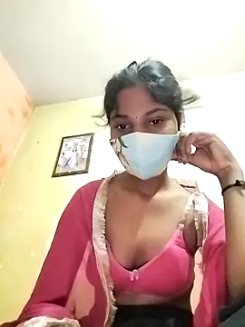 Snapshot of Rapunzal chatting on 09.15.25 Rapunzal online show from 09.15.25