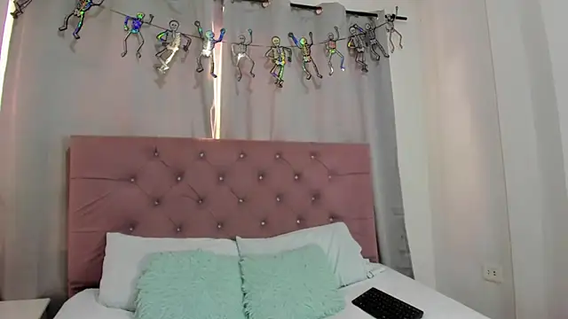 EthanBlackwoodd online show from 12.05.25