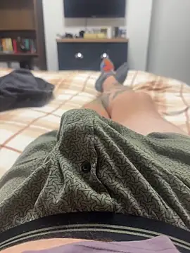 Snapshot of tdjw92 chatting on 12.01.25 tdjw92 online show from 12.01.25