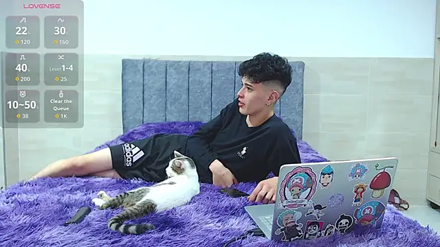  ruby red online show from 11.10.25