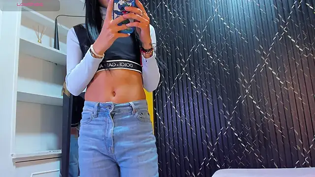 Snapshot of Miss_Ariaa chatting on 10.02.25 Miss Ariaa online show from 10.02.25