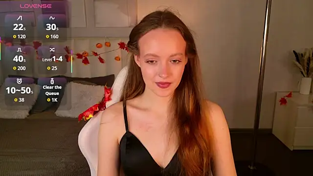 Snapshot of SallyPinkman chatting on 11.02.25 SallyPinkman online show from 11.02.25