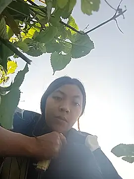 -Miu-98 online show from 11.24.25